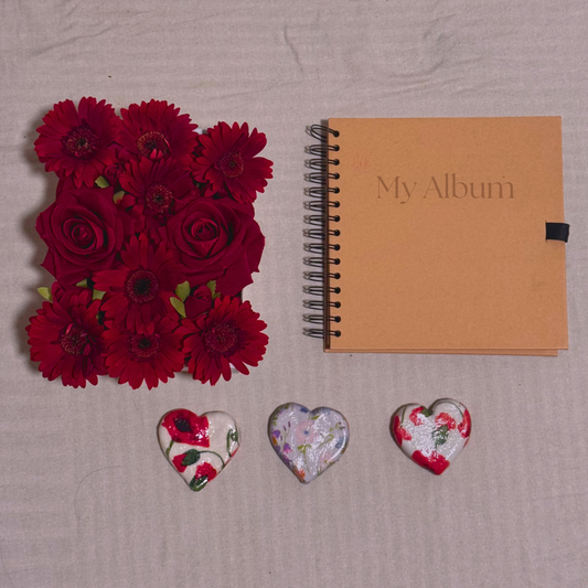 Speciální krabička – květiny + 2 dárky